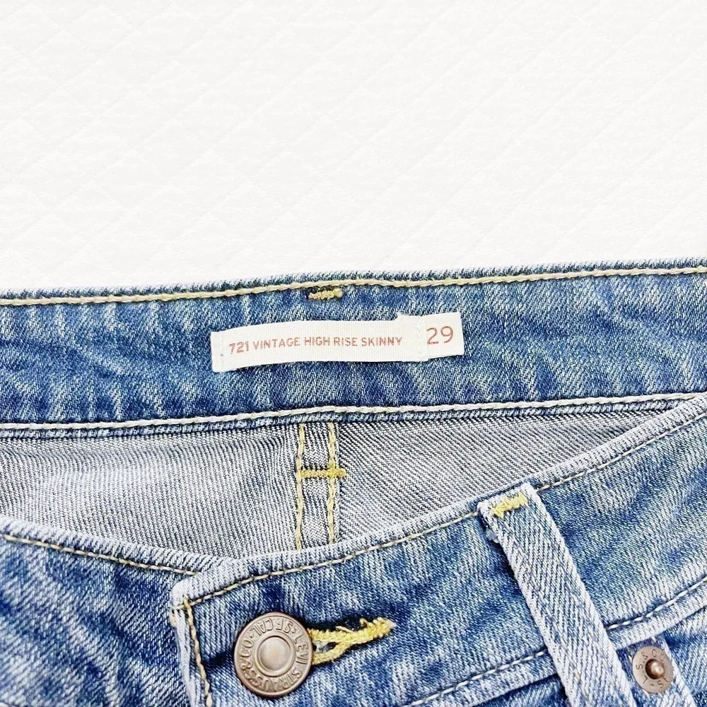 Levis orange tab